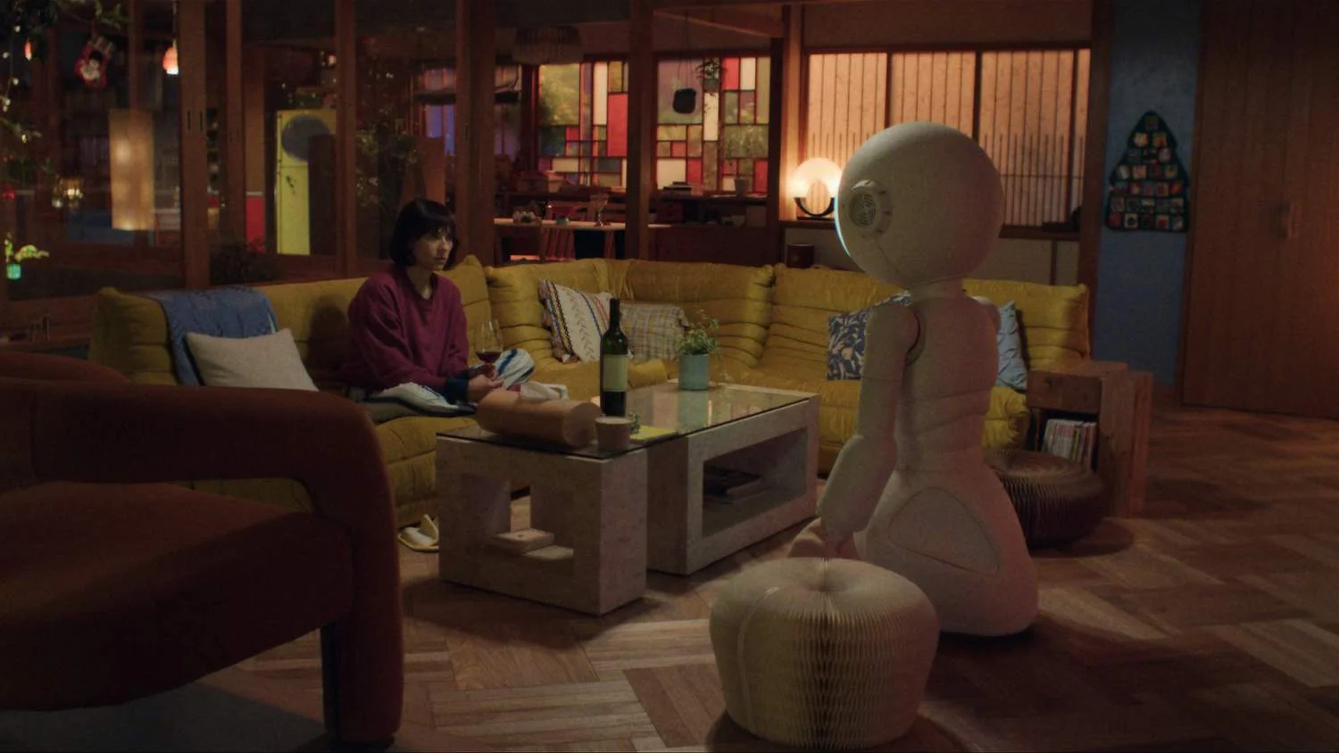 Streamingdienst und Chill mit Roboter in „Sunny“