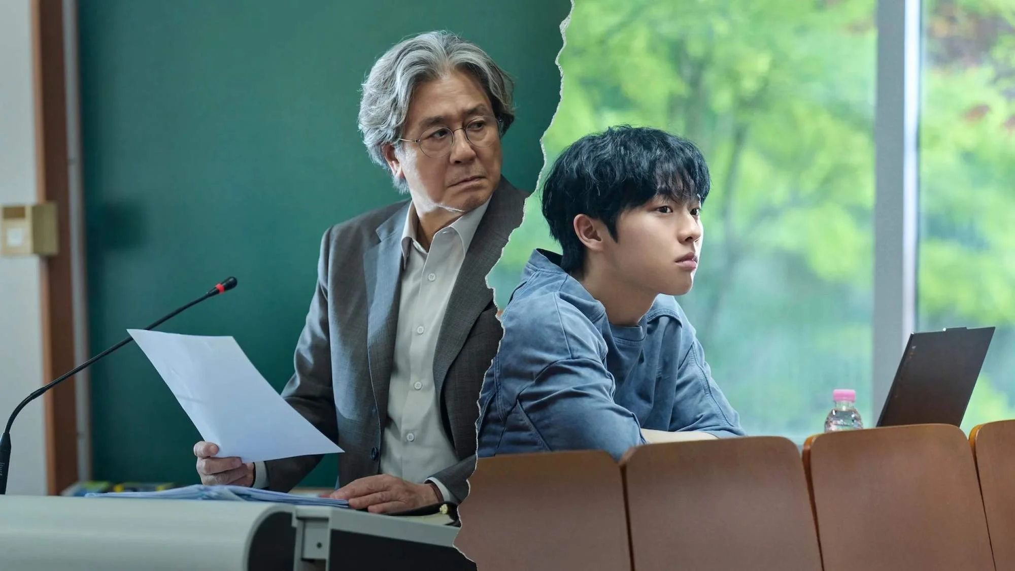 „Notes from the Last Row“
