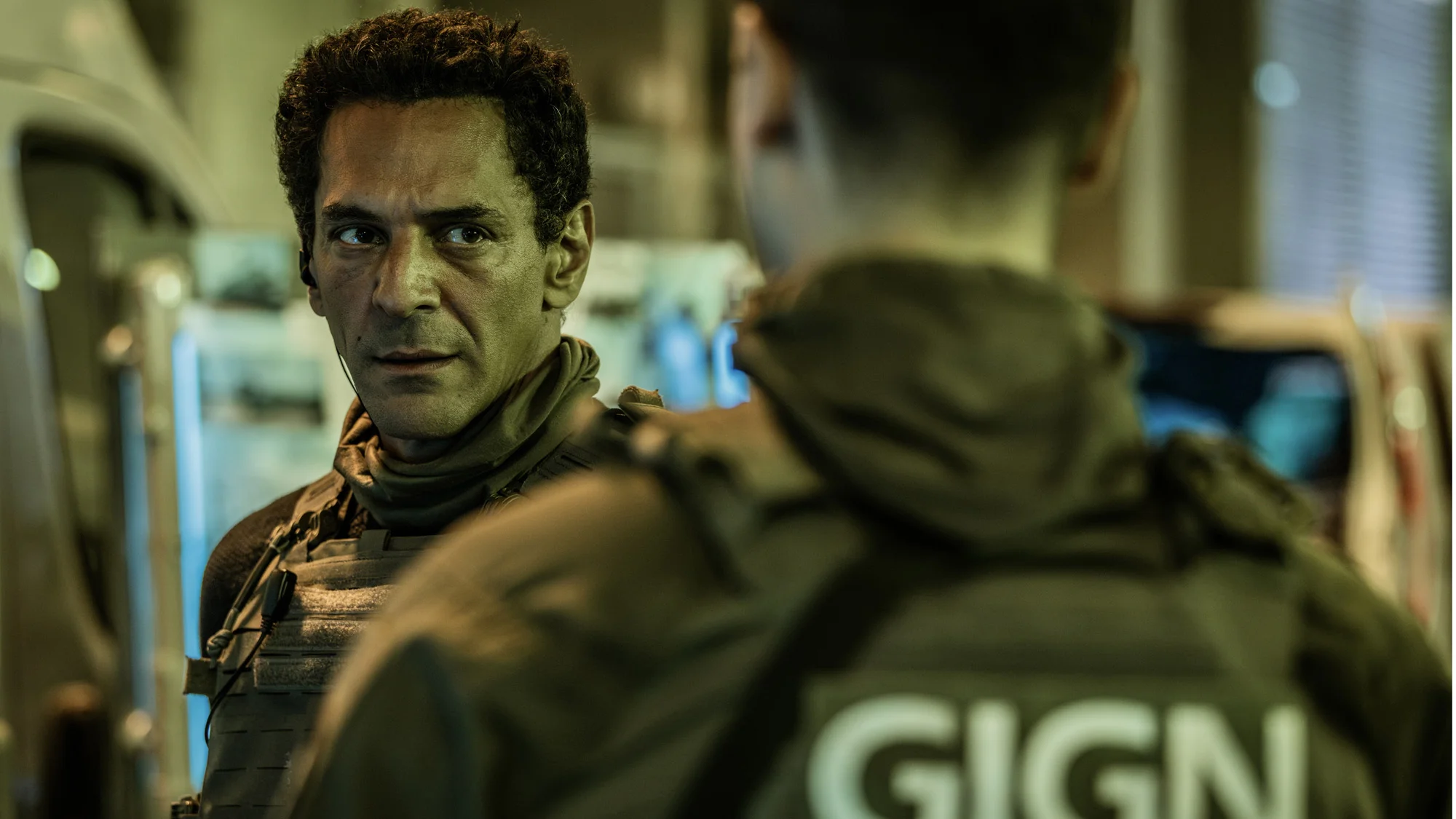Szene aus der Serie„GIGN“