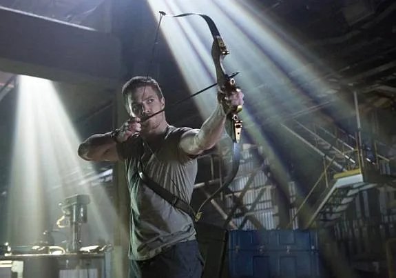 Stephen Amell als Oliver Queen &copy; The CW