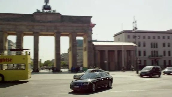 ...und deutsche Schauplätze in %26bdquo;Transporter - Die Serie%26ldquo; © RTL