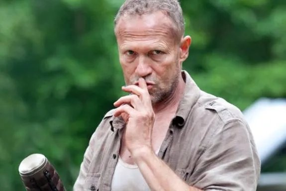 Michael Rooker als Merle. Szenenfoto aus der Episode %26bdquo;Walk with Me%26ldquo; der US-Serie %26bdquo;The Walking Dead%26ldquo; &copy; AMC