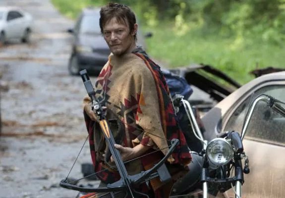 Norman Reedus auf einem Szenenfoto aus der Episode %26bdquo;Say the Word%26ldquo; der US-Serie %26bdquo;The Walking Dead%26ldquo; &copy; AMC