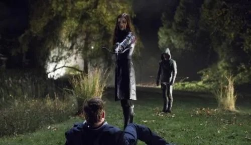 Szenenfoto aus der Episode %26bdquo;Vendetta%26ldquo; der US-Serie %26bdquo;Arrow%26ldquo; &copy; The CW