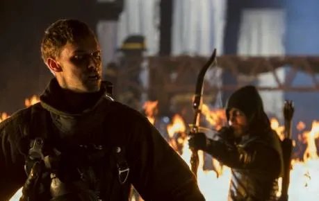 Szenenfoto aus der Episode %26bdquo;Burned%26ldquo; der US-Serie %26bdquo;Arrow%26ldquo; &copy; The CW