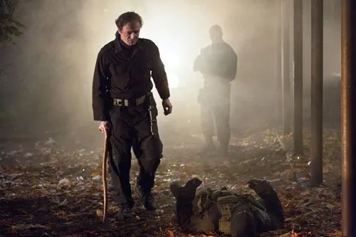 Szenenfoto aus der Episode %26bdquo;Trust but Verify%26ldquo; der US-Serie %26bdquo;Arrow%26ldquo; &copy; The CW