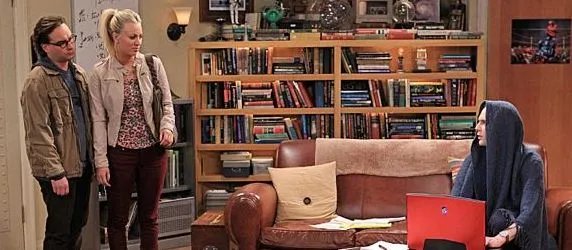 Sheldon lebt seine Wut auf seine Art aus. © CBS
