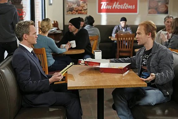 Barney (Neil Patrick Harris) trifft in Kanada auf Simon (James van der Beek). Szenenfoto aus der Episode %26bdquo;P.S. I Love You%26ldquo; &copy; CBS