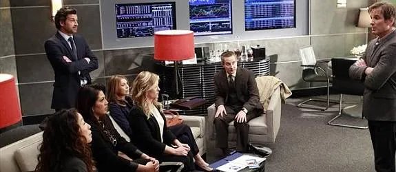 Die %26bdquo;Verschwörer%26ldquo; bemühen sich krampfhaft um eine Rettung des Krankenhauses. &copy; ABC