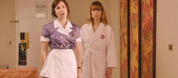 Das gewiefte Ehepaar wird durch ihre Nichte Jess Chalmers (Lucy Honigman) unterstützt. &copy; Network Ten