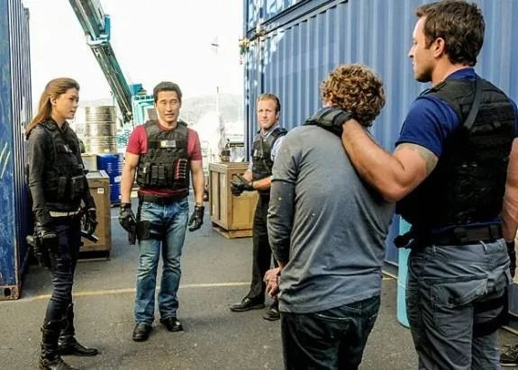 Szenenfoto aus der Episode %26bdquo;Hoa Pili%26ldquo; der US-Serie %26bdquo;Hawaii Five-0%26ldquo; &copy; CBS