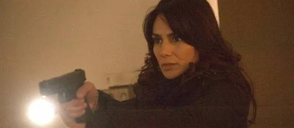 Annie Parisse in der undankbaren Rolle der Musteragentin Debra Parker. © FOX