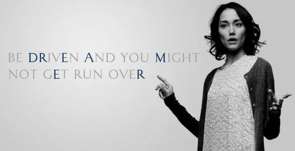 Bekommt zum Ende der Staffel noch einmal einen starken Auftritt: Sandrine Holt als Gillian Cole. &copy; Netflix