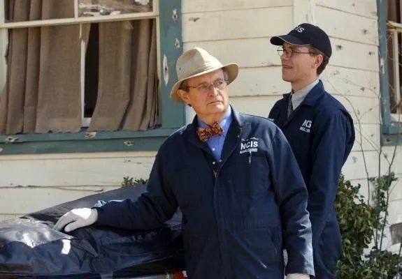 Szenenfoto aus der Episode %26bdquo;Revenge%26ldquo; der US-Serie %26bdquo;NCIS%26ldquo; © CBS