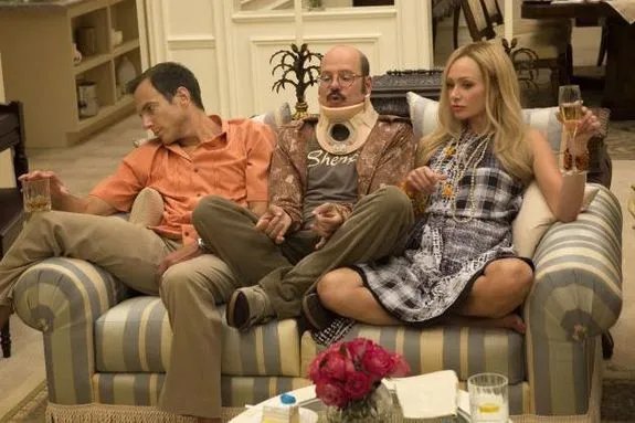 Es grenzt an ein Wunder; dass diese drei gigantischen Egos überhaupt auf eine Couch passen. &copy; Netflix