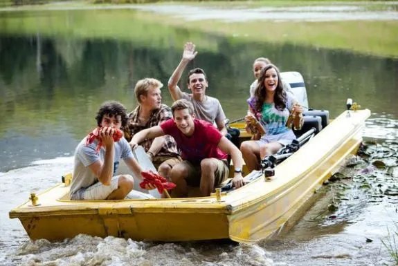 Spaß im Sommercamp: Die Jugendlichen auf großem Abenteuer © NBC