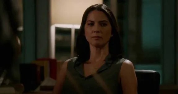 Hat sich wieder einmal mit dem Falschen eingelassen: Sloan Sabbith (Olivia Munn) alleine gegen das Internet. © HBO