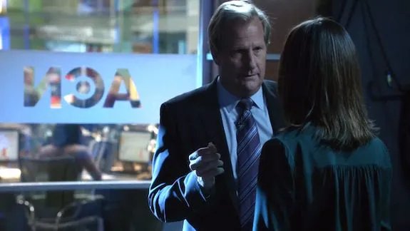 Zu seicht; um wahr zu sein: Will (Jeff Daniels) und Mac (Emily Mortimer) heiraten. © HBO