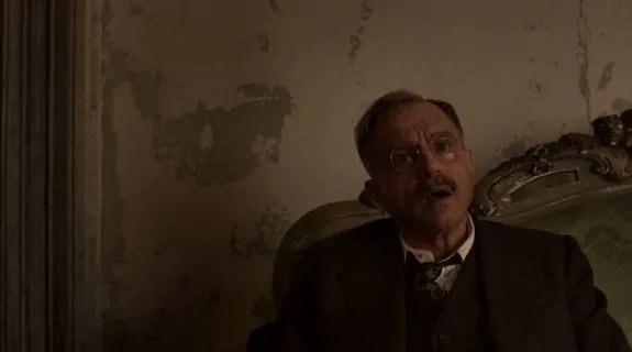 Interessante Bildkomposition: Eddie Kesslers (Anthony Laciura) Ringen mit der eigenen Vergangenheit wird filmisch unterstützt. &copy; HBO