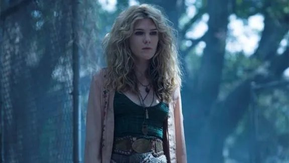 Von der Teufelsnonne zum Hexenpunk: Lily Rabe als Misty Day in %26bdquo;American Horror Story%26ldquo;. &copy; FX