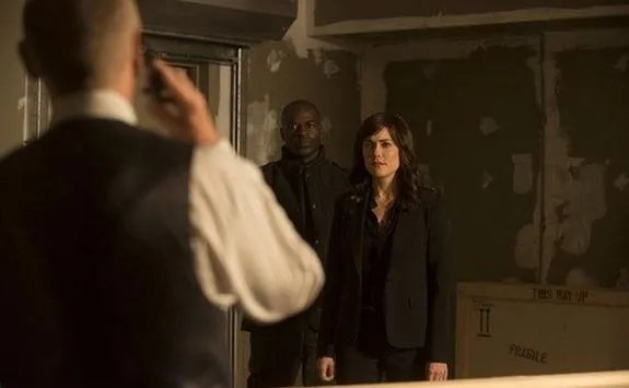 Am Ende der Episode rechnet Elizabeth Keen (Megan Boone) mit ihrem ungewollten Mentor ab. © NBC