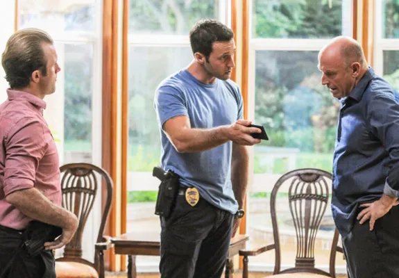 Scott Caan; Alex O%26#039;Loughlin und Corbin Bernsen in %26bdquo;Hawaii Five-0%26ldquo; &copy; Norman Shapiro/CBS