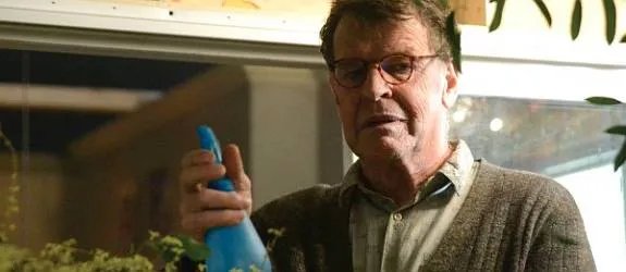 John Noble porträtiert den zwischenzeitlich in Rente gegangenen %26bdquo;Sin Eater%26ldquo; Henry Parish. © FOX