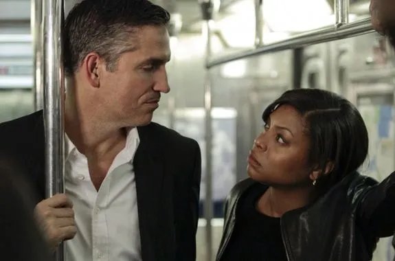 Beste Freunde oder sogar mehr? Reese und Carter &copy; CBS