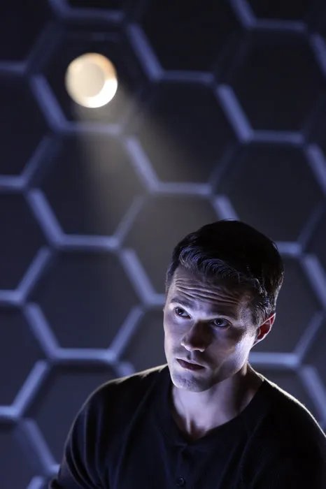 Szenenfoto aus der Episode %26bdquo;The Well%26ldquo; der US-Serie %26bdquo;Marvel%26#039;s Agents of S.H.I.E.L.D.%26ldquo; © ABC