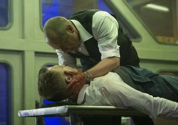 FĂŒr Liz%26#039; Leben wĂŒrde Reddington (James Spader) FBI-Agent Ressler (Diego Klattenhoff) opfern. © NBC