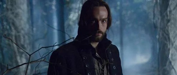 Ichabod (Tom Mison) begegnet von neuem seinem Gegner Moloch. &copy; FOX