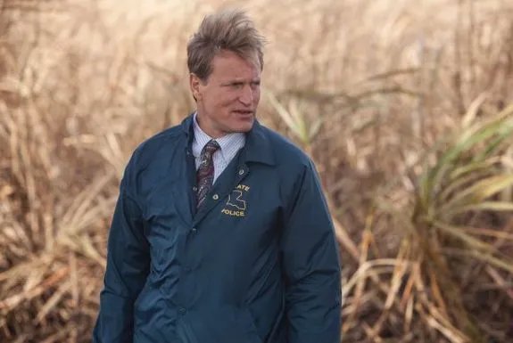 Mordermittler Martin Hart (Woody Harrelson) bekommt einen schwierigen; aber begabten Partner zur Seite gestellt. © HBO