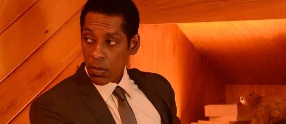 Irving (Orlando Jones) erweist sich als wichtiger Kämpfer auf der Seite des Guten. &copy; FOX