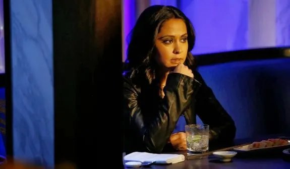 Ist Meera Malik (Parminder Nagra) wirklich die; als die sie sich ausgibt?