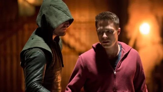Szenenfoto aus der Episode %26bdquo;Tremors%26ldquo; der US-Serie %26bdquo;Arrow%26ldquo; &copy; The CW