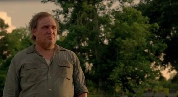 Errol (Glenn Fleshler) ist das Narbengesicht - aber ist er auch der %26bdquo;Yellow King%26ldquo;? &copy; HBO