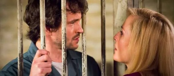 Endlich kommt es zur ersten Begegnung zwischen Will Graham (Hugh Dancy) und Bedelia De Maurier (Gillian Anderson). Doch wird es auch die letzte sein? &copy; NBC