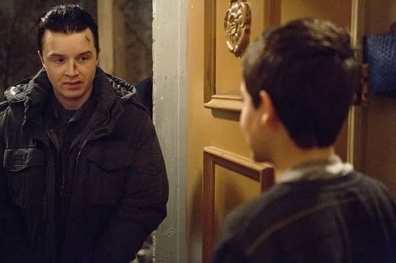 Mickey (Noel Fisher) hat in der vierten Staffel eine erstaunliche Entwicklung durchgemacht. © Showtime