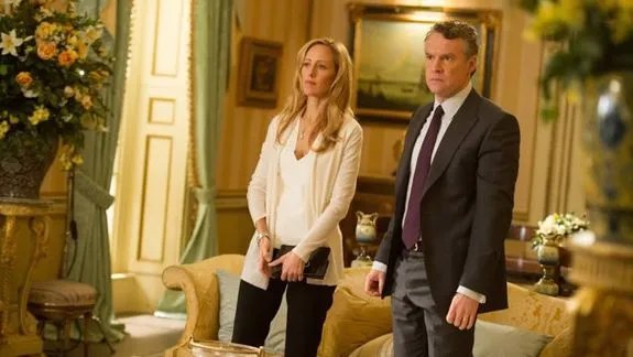 Haben eine höchst unterschiedliche Meinung von Jack Bauer: Audrey (Kim Raver) und Mark Boudreau (Tate Donovan). &copy; FOX