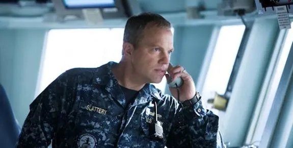 Chandlers ausführender Offizier Mike Slattery (Adam Baldwin) &copy; TNT