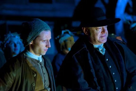 Vater und Sohn: Abraham (Bell) zusammen mit Judge Woodhull (Kevin McNally) © AMC