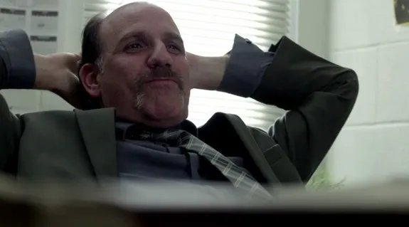 Caputo (Nick Sandow) genießt den Augenblick. &copy; Netflix