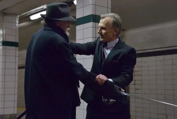 Erzrivalen II: In der U-Bahn kommt es zum ungleichen Kampf. &copy; FX