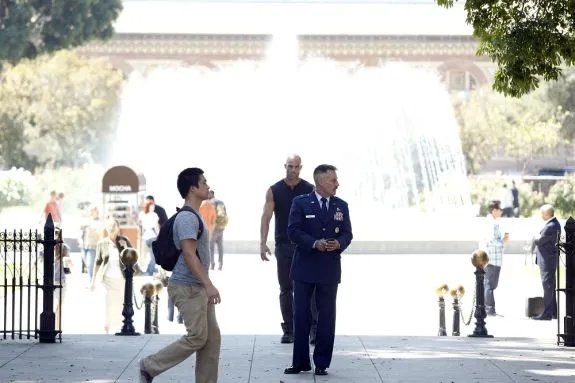 Szenenfoto aus der Episode %26bdquo;Shadows%26ldquo; der US-Serie %26bdquo;Marvel%26#039;s Agents of S.H.I.E.L.D.%26ldquo; &copy; ABC