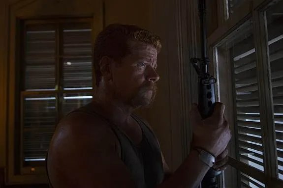 Szenenfoto aus der Episode %26bdquo;Four Walls and a Roof %26ldquo; der US-Serie %26bdquo;The Walking Dead%26ldquo; &copy; AMC