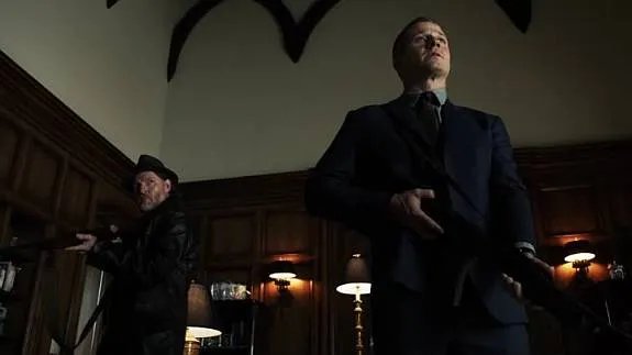 Harvey (Donal Logue) und Jim (Ben McKenzie) setzen auf Selbstjustiz. &copy; FOX