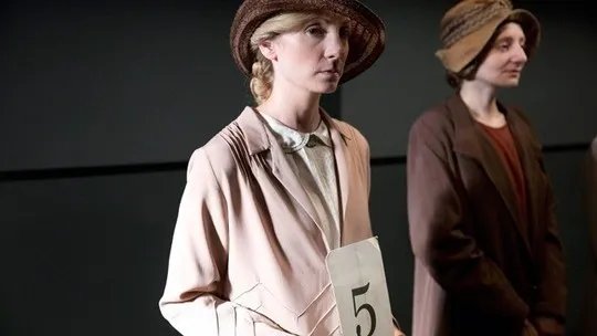 Anna wird verdächtigt in %26bdquo;Downton Abbey%26ldquo;. &copy; ITV
