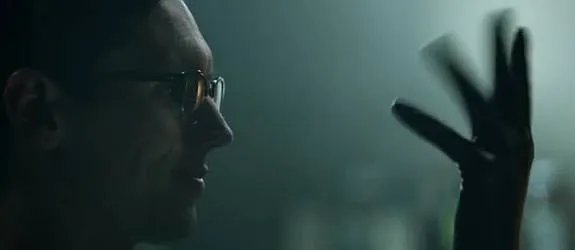 Cory Michael Smith überzeugt in seiner Rolle des Edward Nygma. &copy; FOX