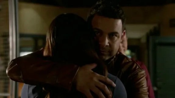 Esposito (Jon Huertas) und Lanie (Tamala Jones) © ABC