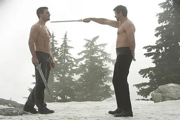 Szenenfoto aus der Episode %26bdquo;The Climb%26ldquo; der US-Serie %26bdquo;Arrow%26ldquo; &copy; The CW